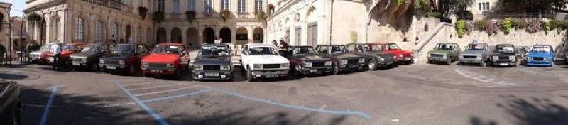 photo d'un groupe                     de nombreuses 104